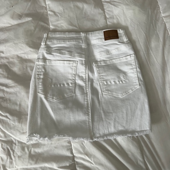AE Stretch High-Waisted Perfect Denim Mini Skirt WHITE SIZE 00 - Picture 3 of 14
